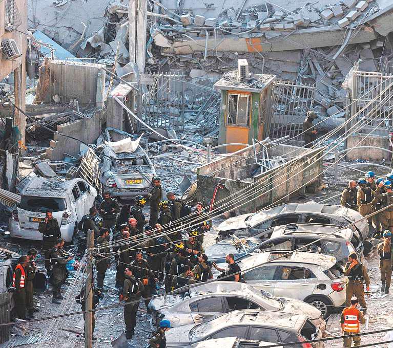 NETANYAHU STARTED THE WAR, BUT CAN HE END IT?