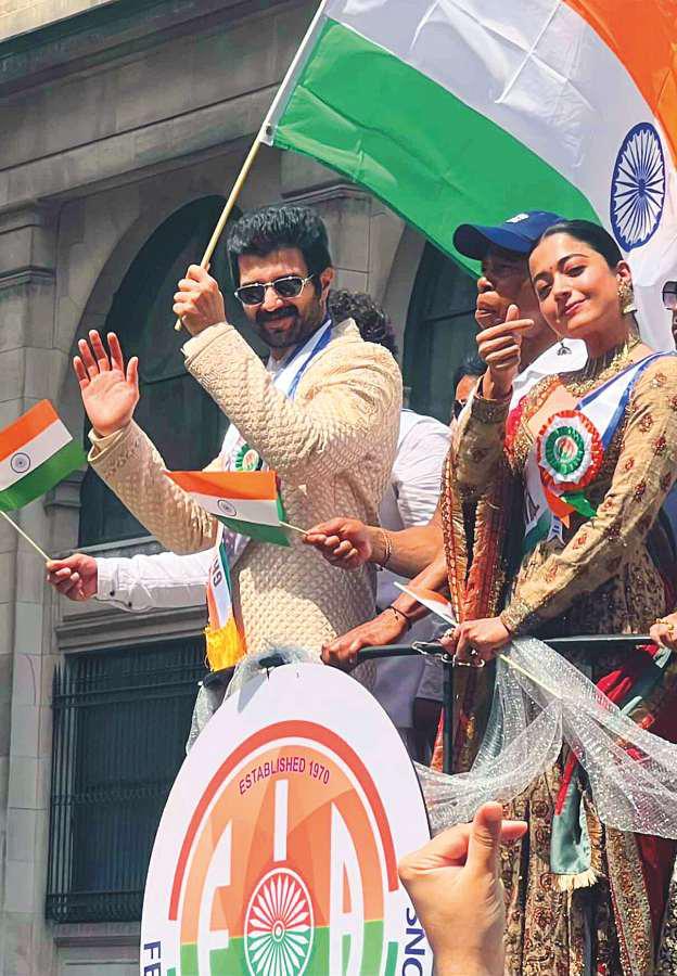 Vijay, Rashmika lead India Day Parade in NY