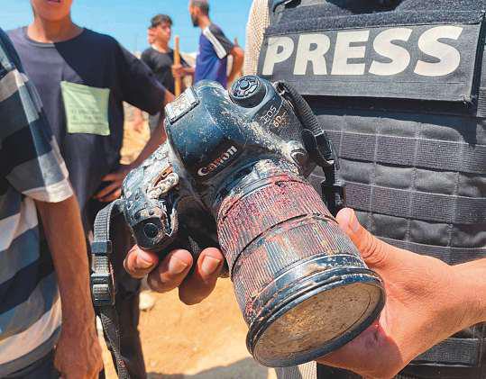 5 journalists among 20 killed in Israeli strikes on hospital