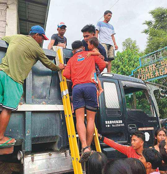 China set to evacuate 400,000 residents