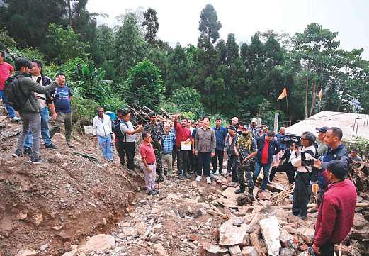 Torrential rains hit swathes of tea estates in Darjeeling