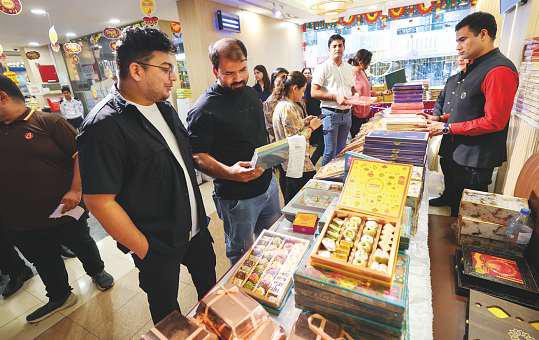 Dubai’s temple, gurudwara ready for Diwali