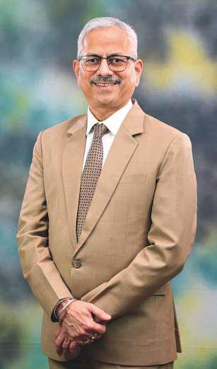 TEACHING STUDENTS TO TACKLE REAL-WORLD CHALLENGES AND MAKE A DIFFERENCE