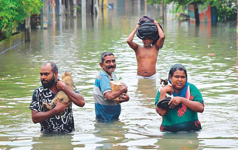 Floods hit Sri Lanka's capital as cyclone deaths near 200