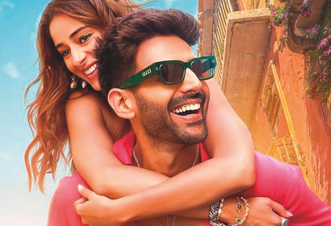 IN A FAST-SWIPING WORLD, THIS ROM-COM ARGUES FOR MEETING HALFWAY