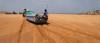 Fisherfolk warn of protests as crisis looms at Muthalapozhi harbour