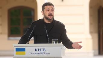 Zelenskyy expects Russia to commit to ceasefire, says 'ready' for talks