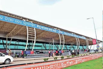 Odisha still on high alert despite de-escalation