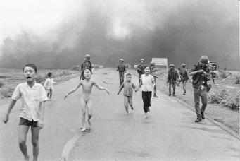 World Press Photo suspends credit for 'Napalm Girl' picture