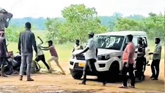 Balasore mining officer hurt in sand mafia attack