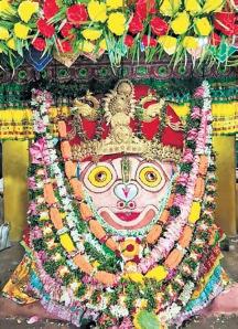 Devotees congregate at Padmabana Pitha in Odisha's Nemalo for Snana Purnima