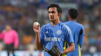 India coach Gambhir rushes back home from England after mother suffers heart attack