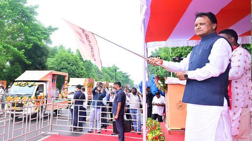 CM Majhi deploys Vikas Vahans to promote government achievements