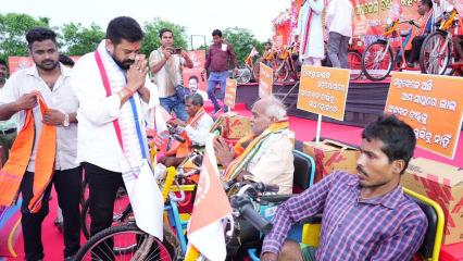E-Cycles distributed to Person with Disables by the MLA on behalf of Ansuman Trust