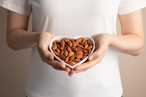 4 foods that can help control cholesterol when added to daily diet