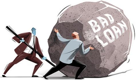 Indian banks' gross bad loan ratio touches decadal low