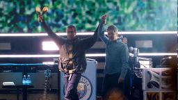 'Electrifying': UK press in raptures on Oasis comeback