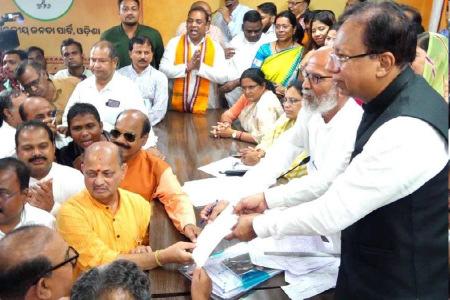 Manmohan Samal set for third stint as Odisha BJP chief