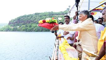 Chief Minister Chandrababu Naidu calls for unified effort to tap unused river water