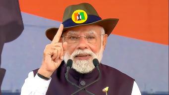 Sardar Patel wanted to unite entire Kashmir with India, Nehru did not allow it: PM Modi