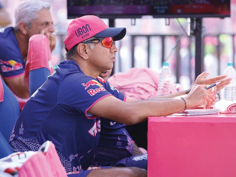 What Does Rahul Dravid Write In His Notebook? RR Coach Shares The Big Secret