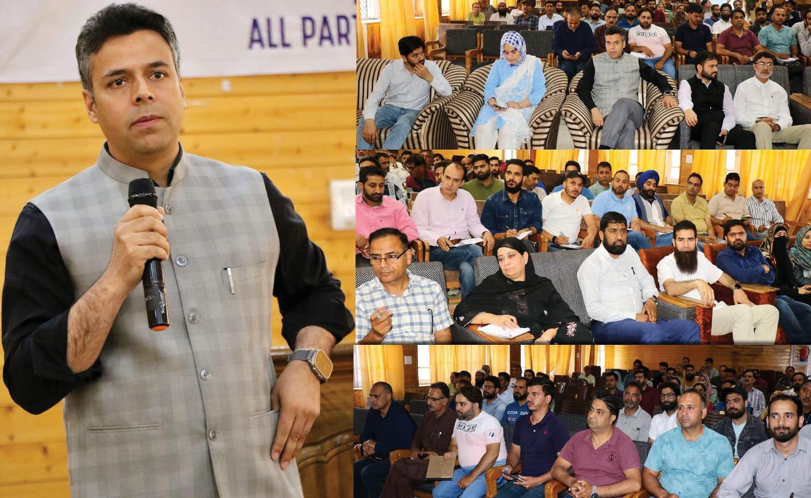 DC Srinagar presides orientation/training programme (Training-II) for YUVA DOOTS