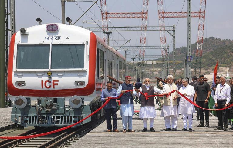 Kashmir to Kanyakumari: A Dream Turned Reality with the Railway Link
