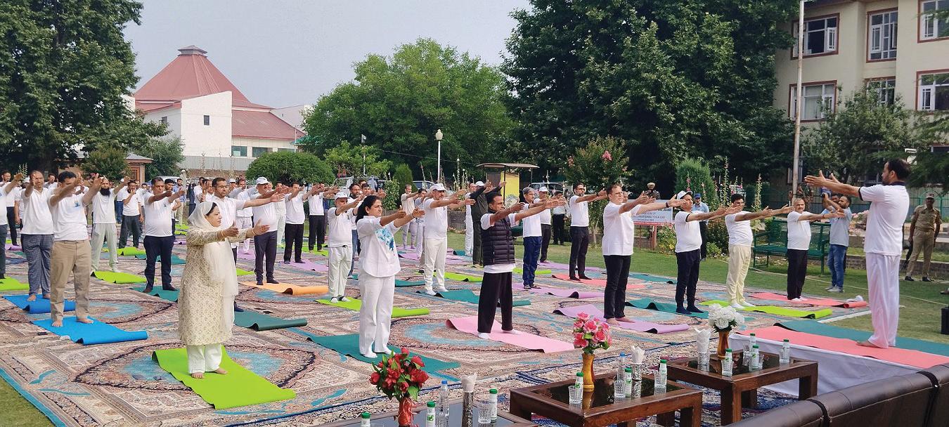 High Court celebrates International Yoga Day