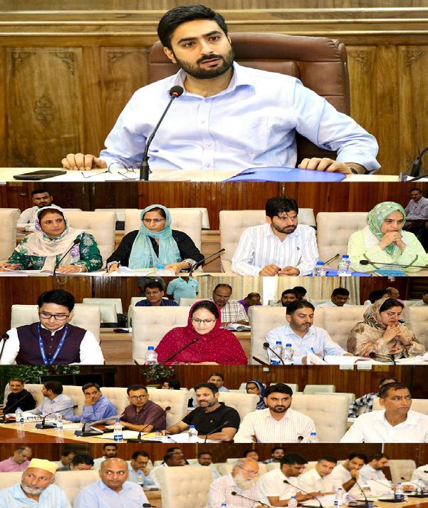 DC Srinagar chairs DLRC/ DCC meet; Reviews performance of Banks in implementation of Government sponsored schemes