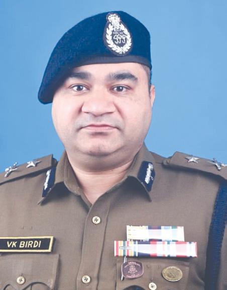 IGP Birdi appreciates district police chiefs for preventing crime