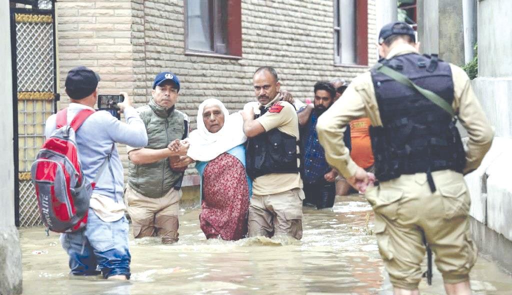 Police lead major evacuation amid rising floodwaters, over 200 families rescued