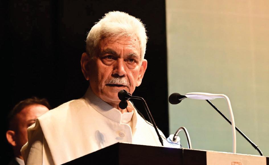 Use your pens as weapons against radicalization: LG Sinha urges poets