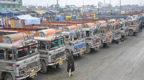 Kashmir transporters divided over Dec 15 strike