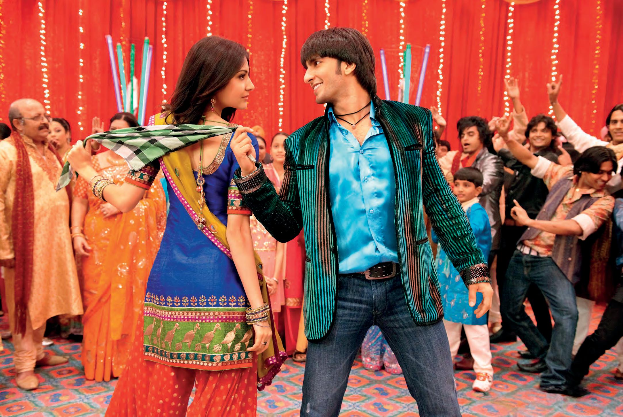 BOLLYWOOD'S BIJNESS-CLASS ROMANCE