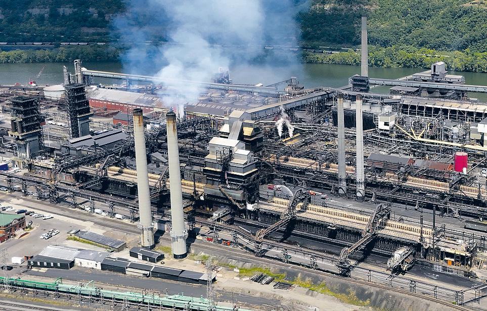 Explosions at U.S. Steel plant in Pennsylvania leave 1 dead, 10 hurt
