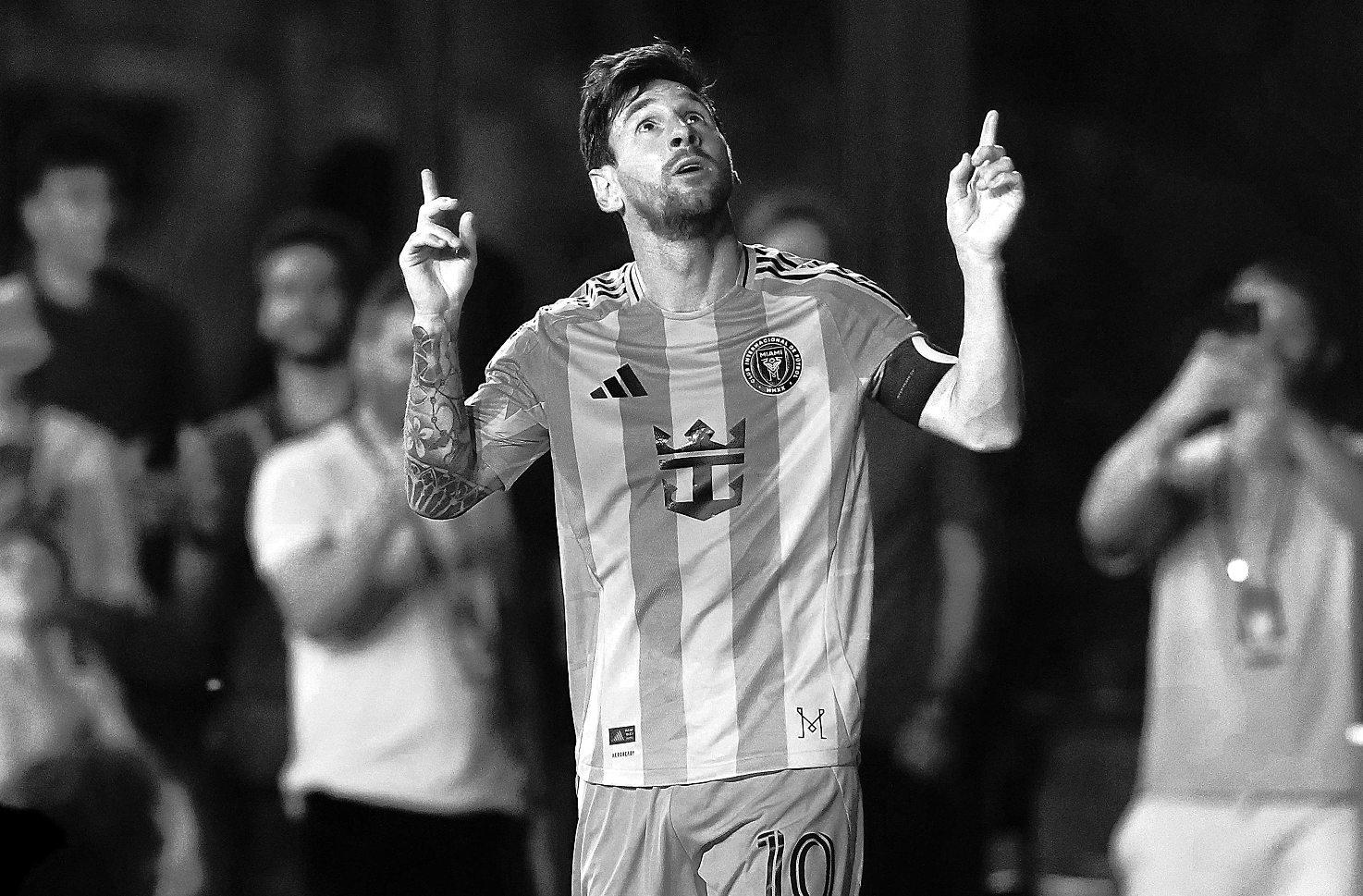 Messi makes magical return