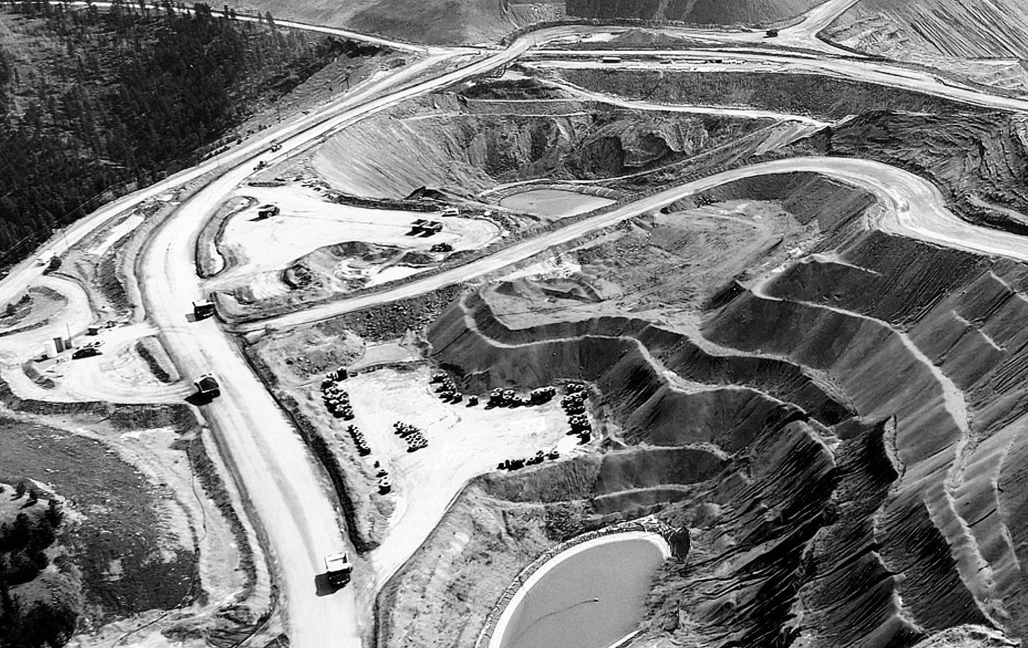 Another gold rush would alter — or scar, critics say — S. Dakota