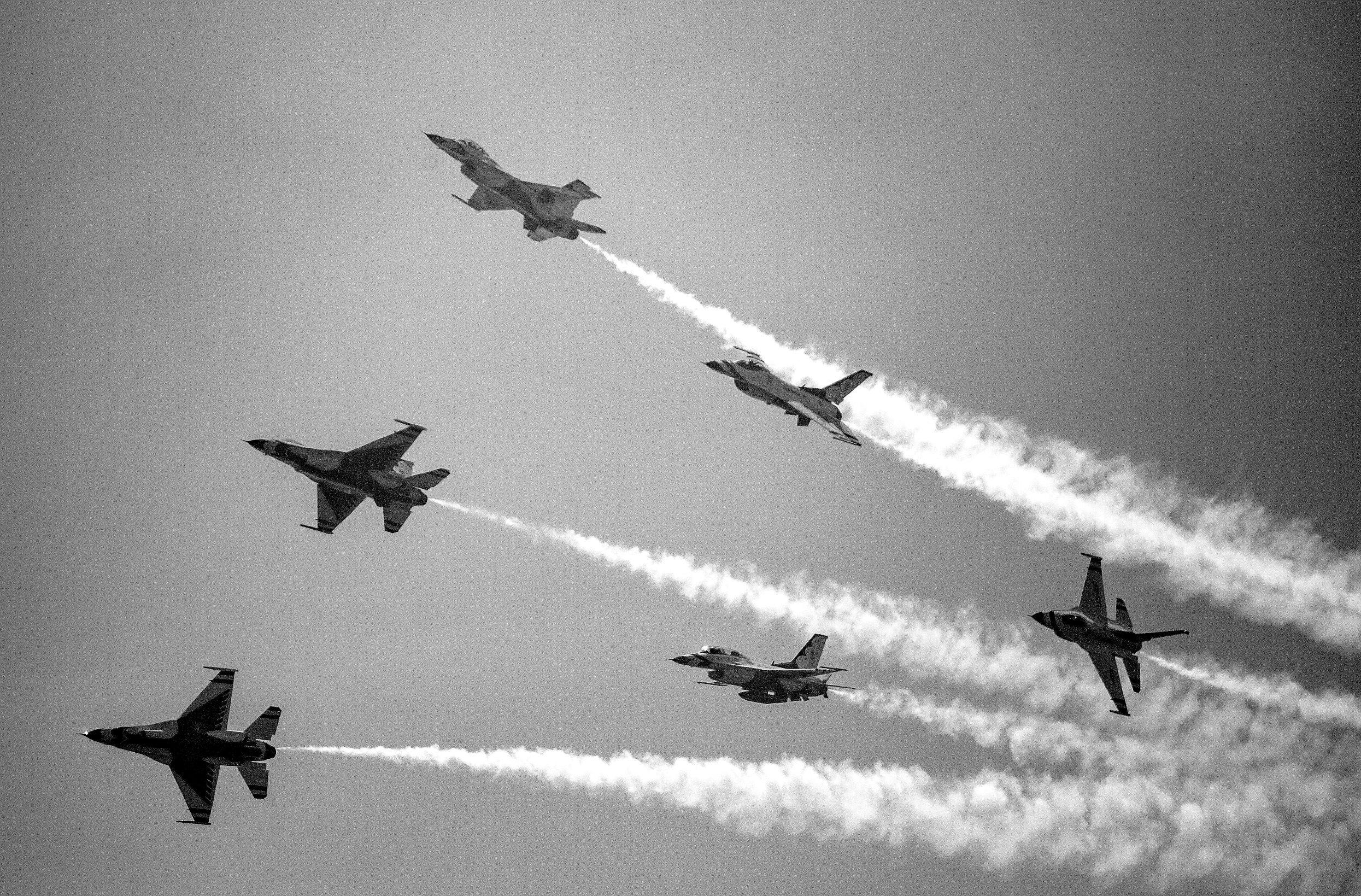 Huntington air show gets coastal panel permit