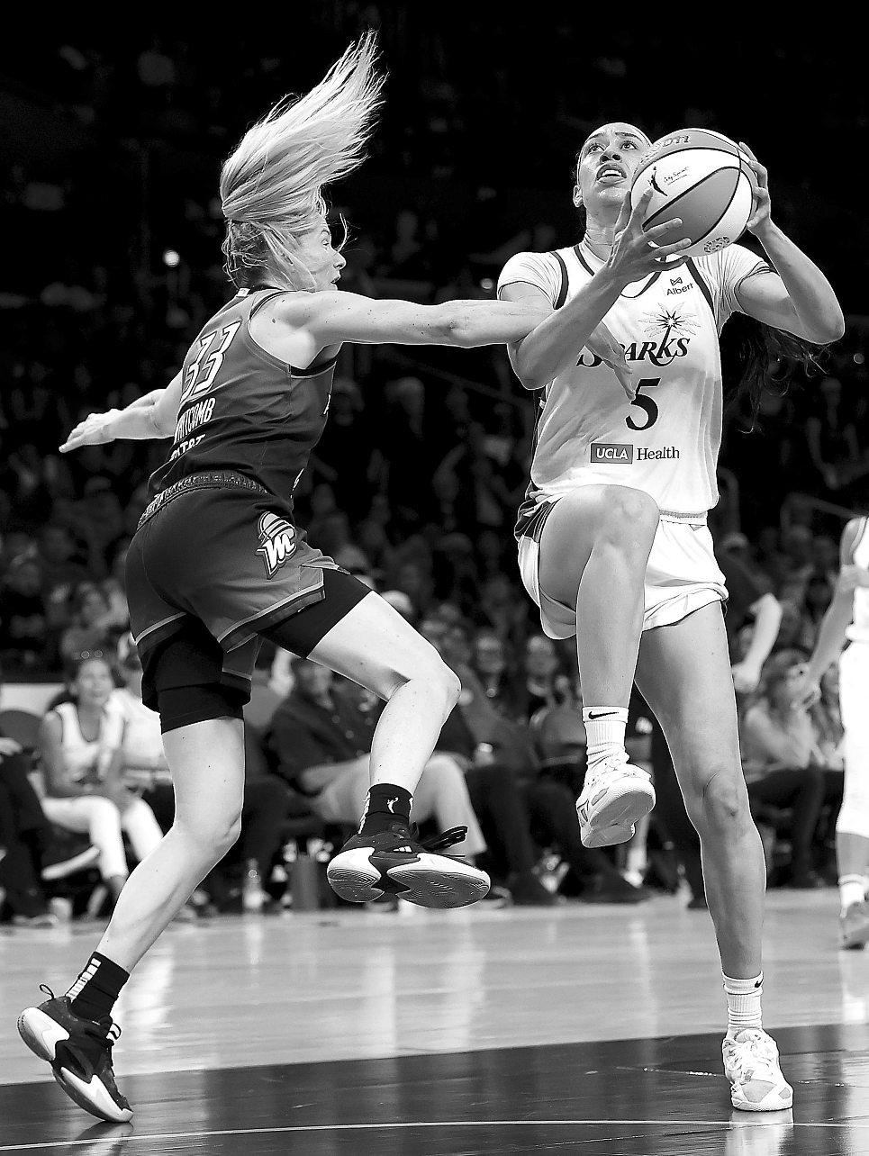 Hamby scores 25 but Mercury pull away in second half