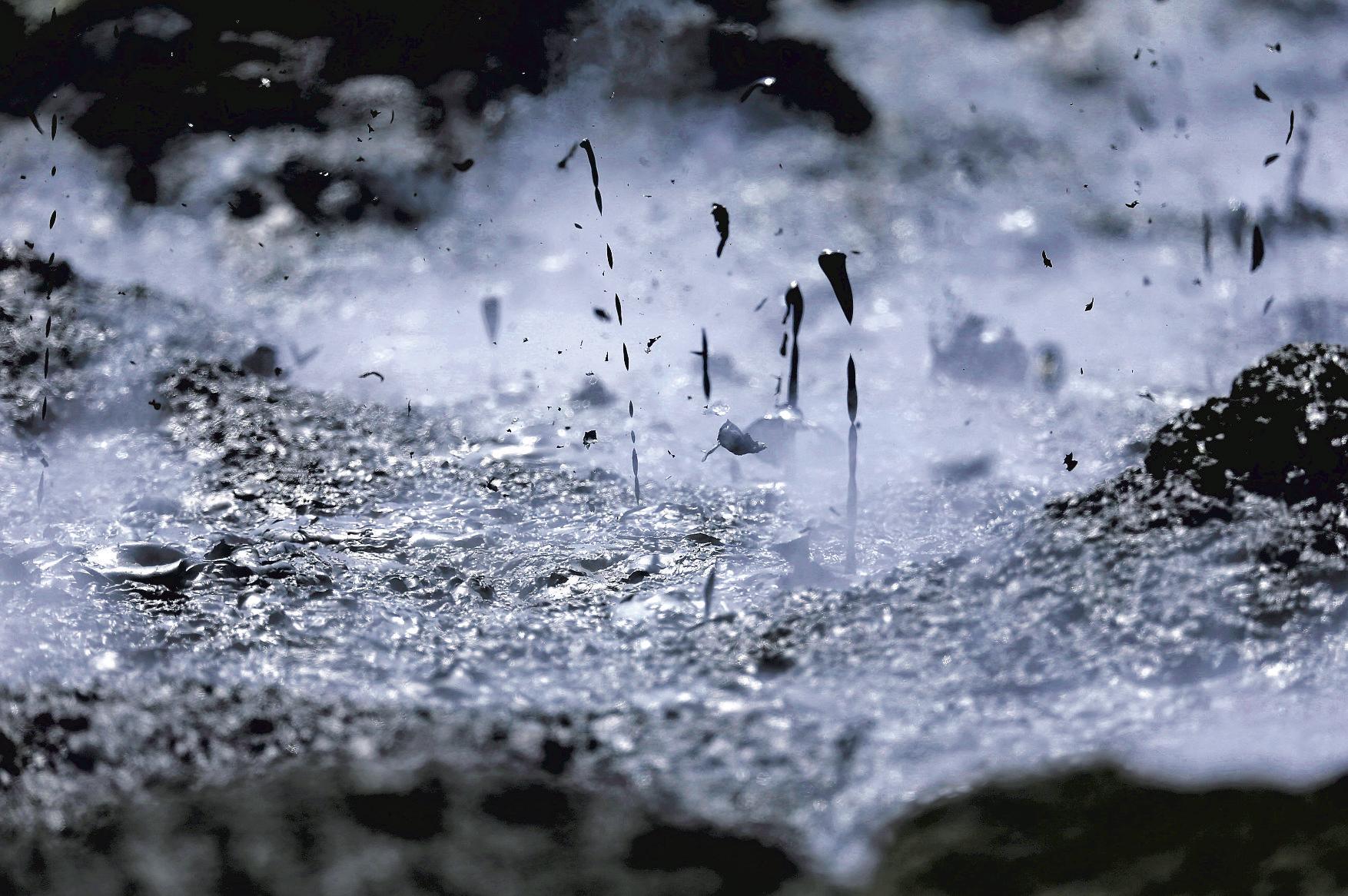 NEW ENTHUSIASM FOR GEOTHERMAL