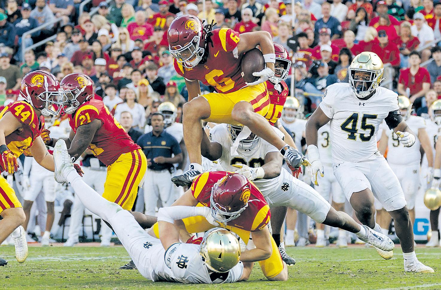 Schools want Trojans, Irish to keep historic football rivalry going