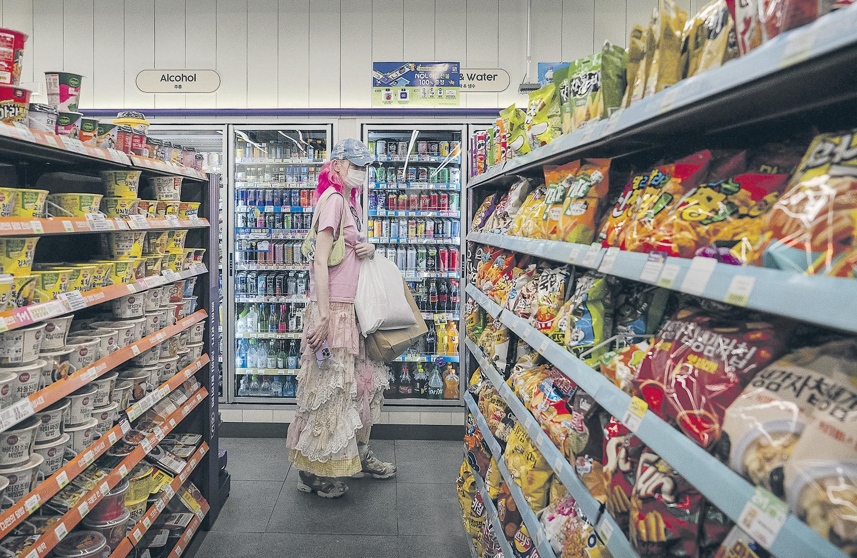 7-Eleven? South Korea's style is more like 7 times Eleven