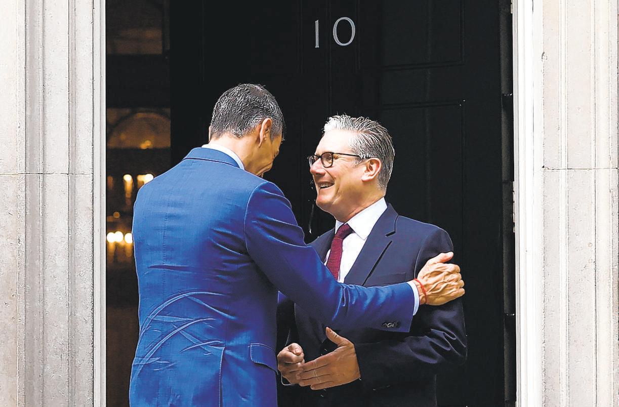 Leaders of U.K., Spain meet to sign agreement on Gibraltar