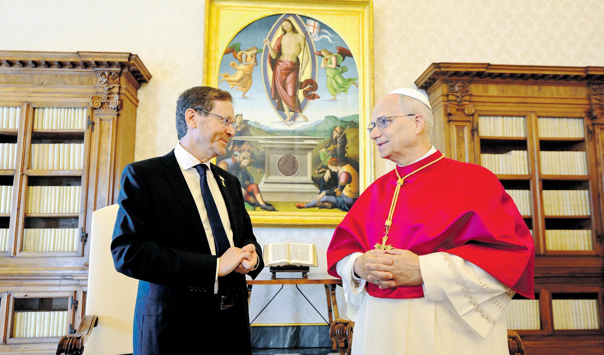 Pope tells Israel’s president that a two-state solution is the ‘only way out’ of war in Gaza