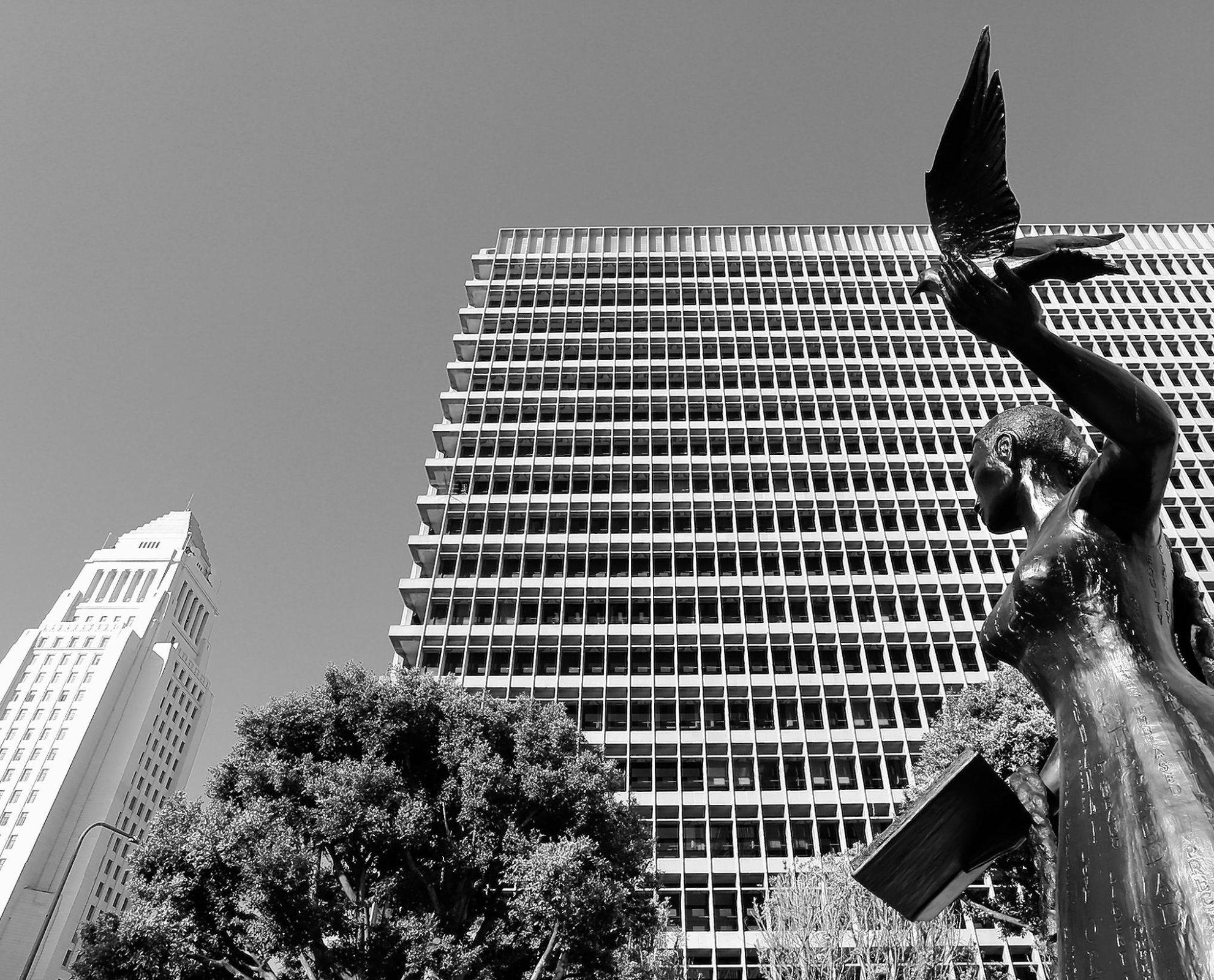 L.A. judge who made threats in court is rebuked