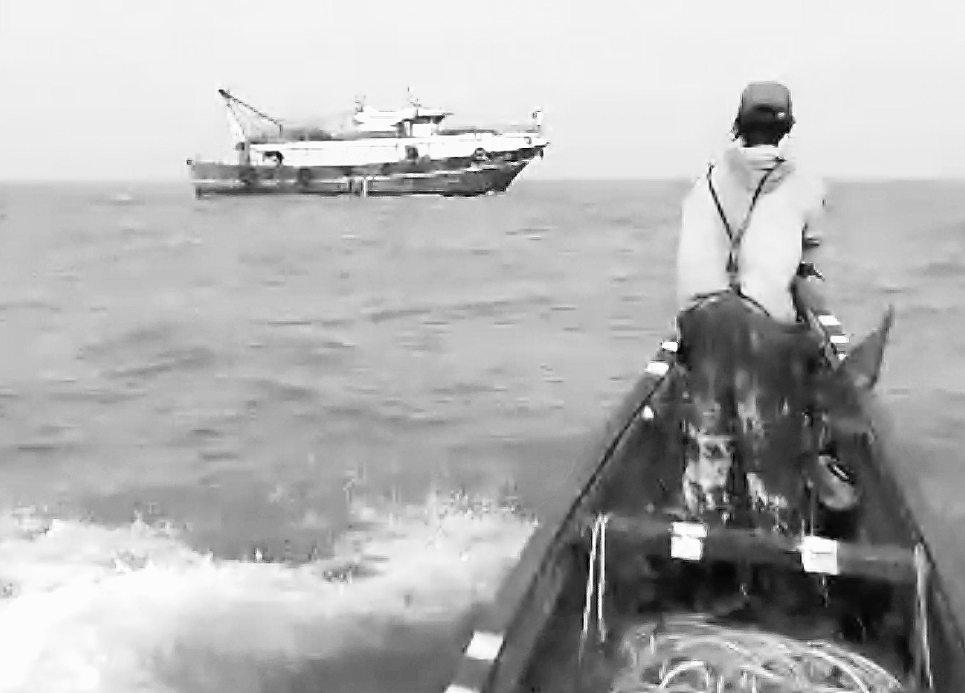 Gambian fishermen attack foreign boats, locals