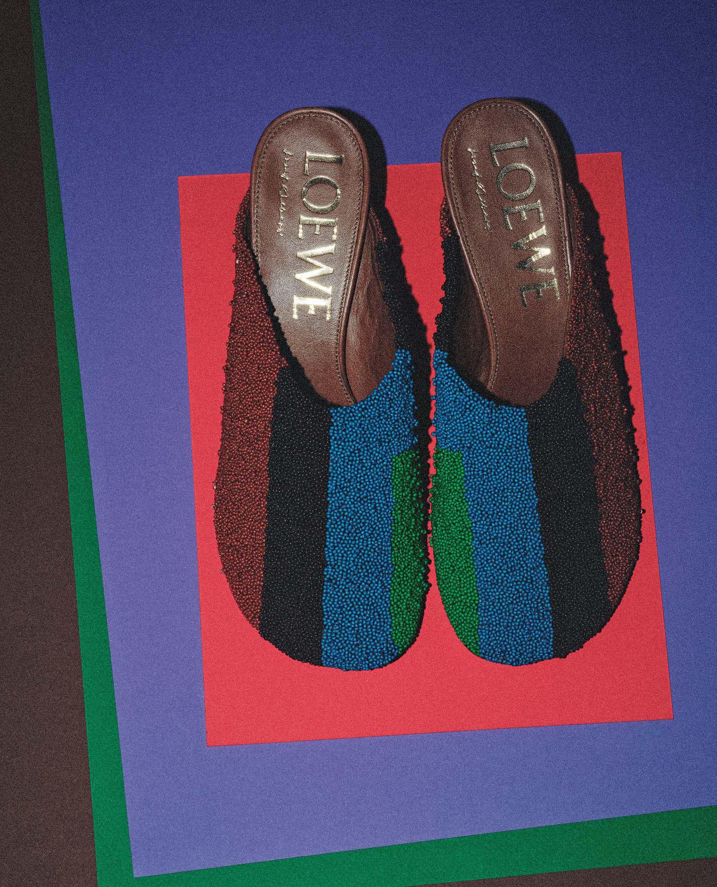 WEARING JOSEF & ANNI ALBERS