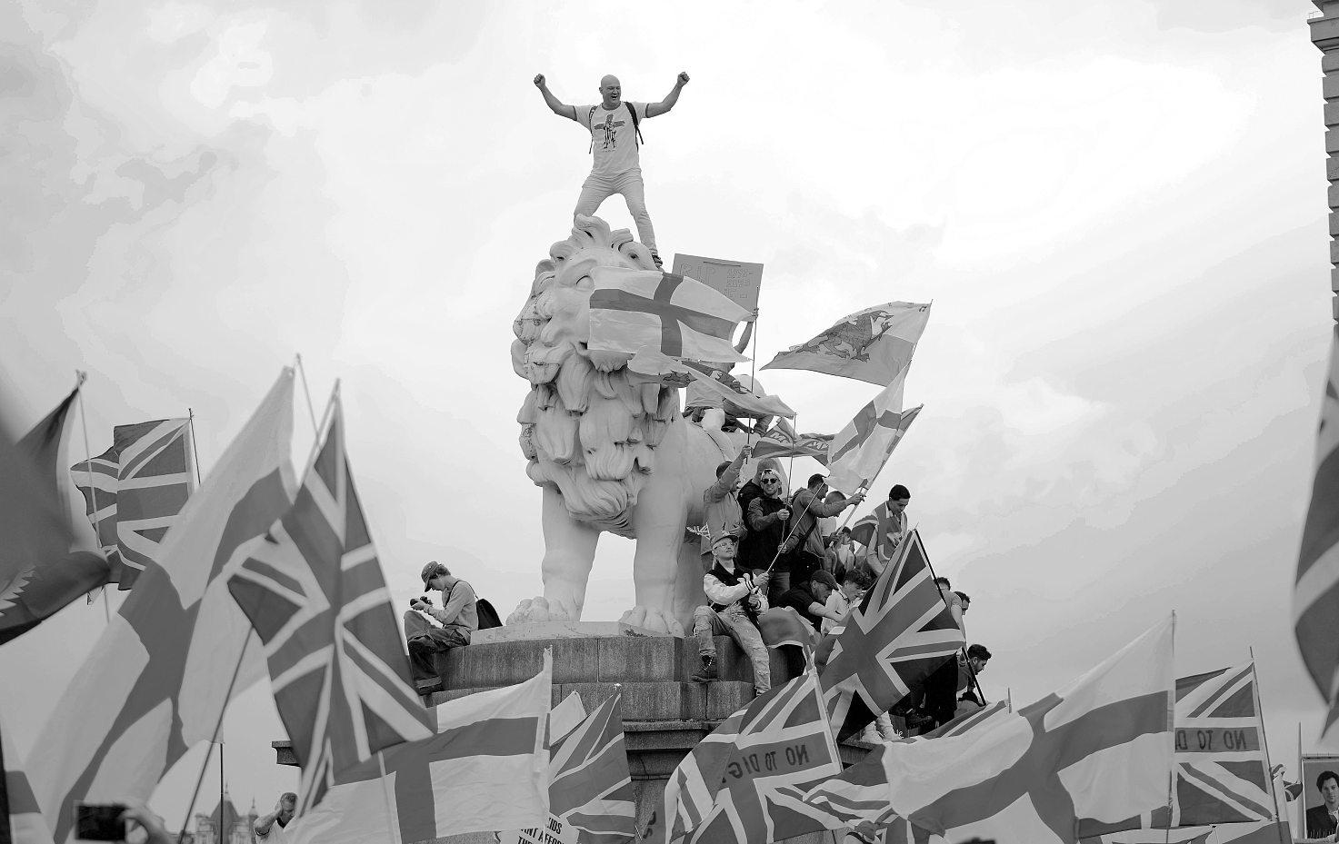 Musk's anti-migrant comments condemned in U.K.