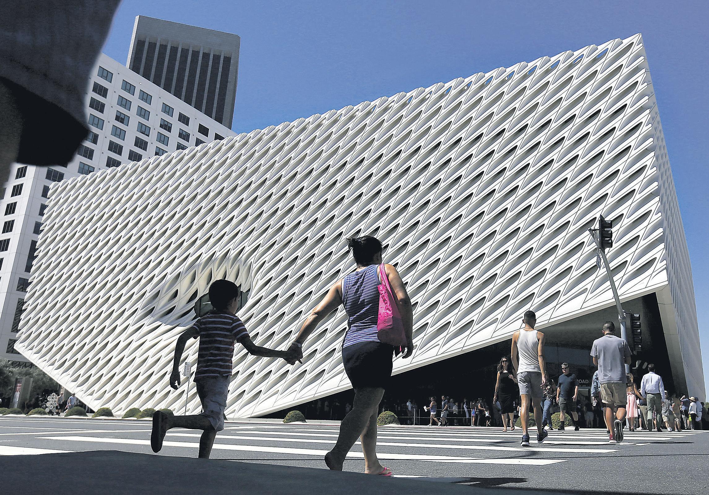 STANDOUT MOMENTS AS THE BROAD TURNS 10