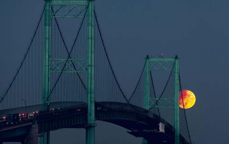 Vincent Thomas Bridge plans put the port at odds with locals